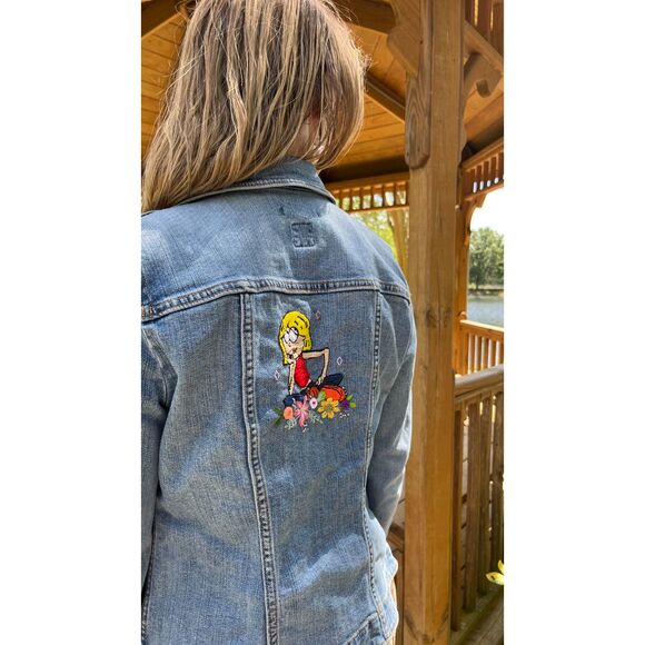 Hand Embroidered Lizzie McGuire Denim Jacket Size Small - Picture 6 of 9